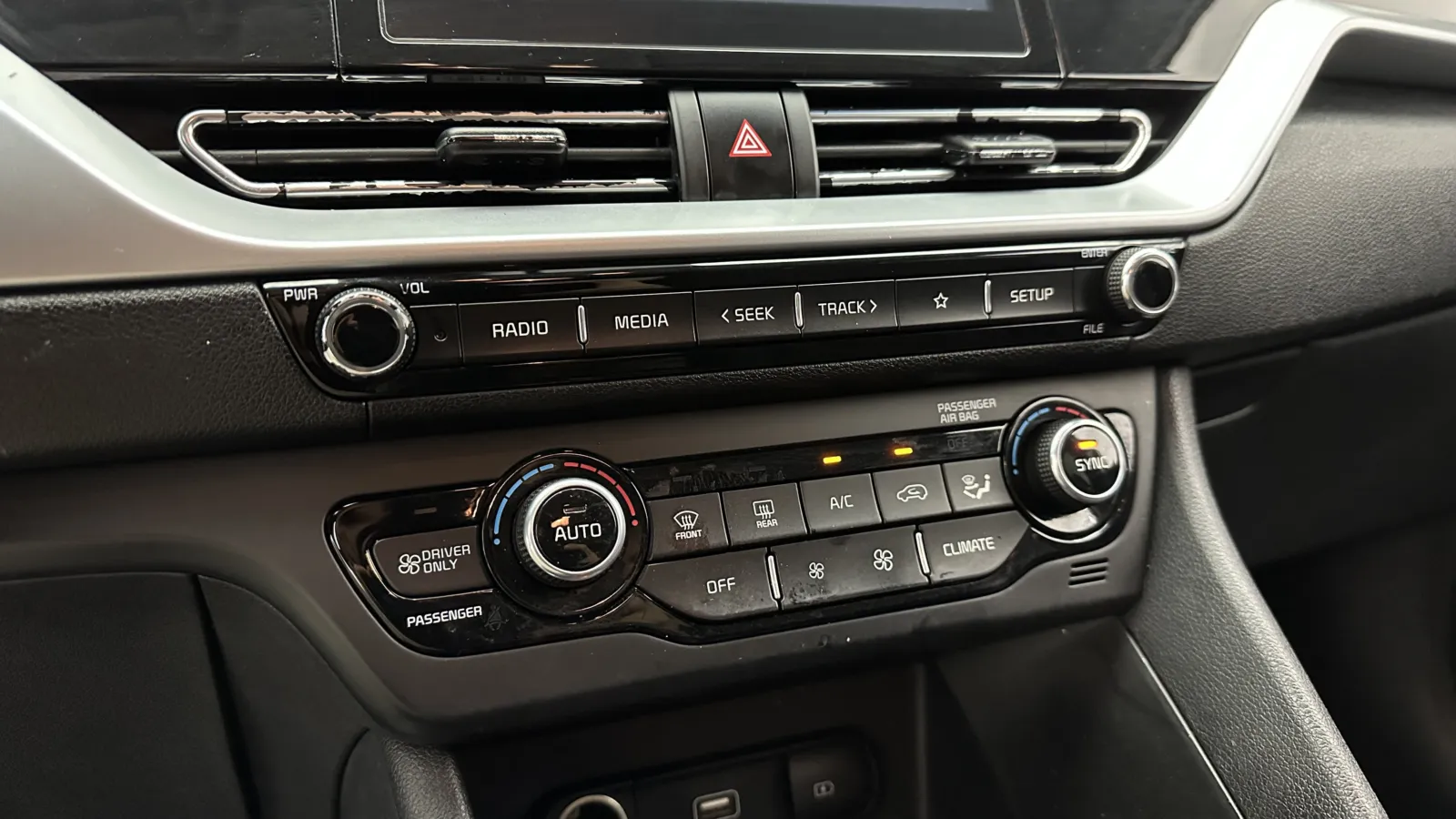 Kia Niro photo 15