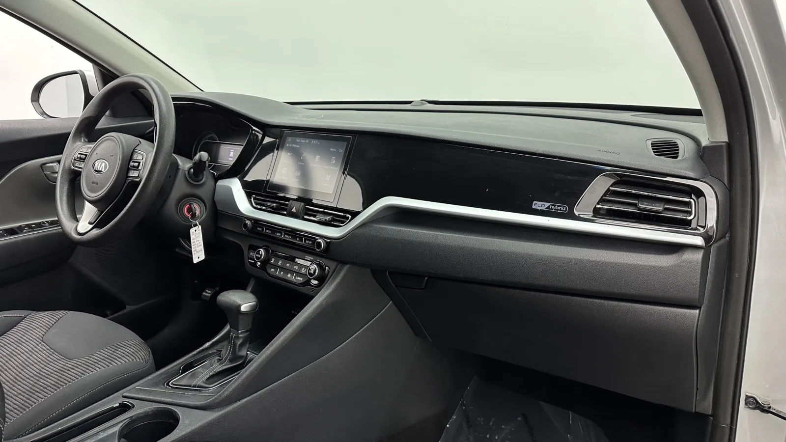 Kia Niro photo 33