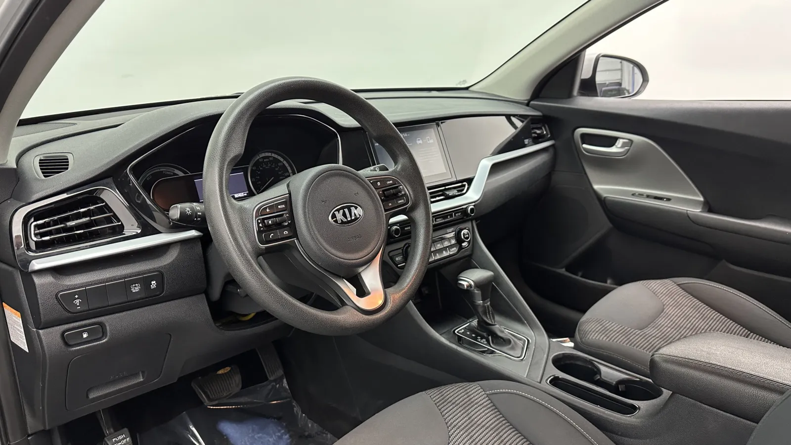 Kia Niro photo 10