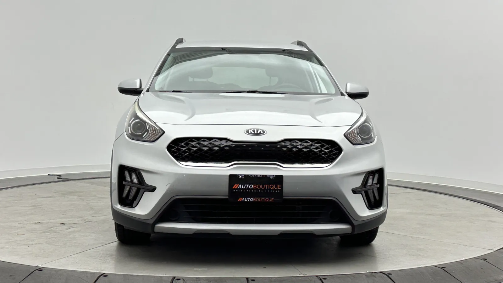Kia Niro photo 2