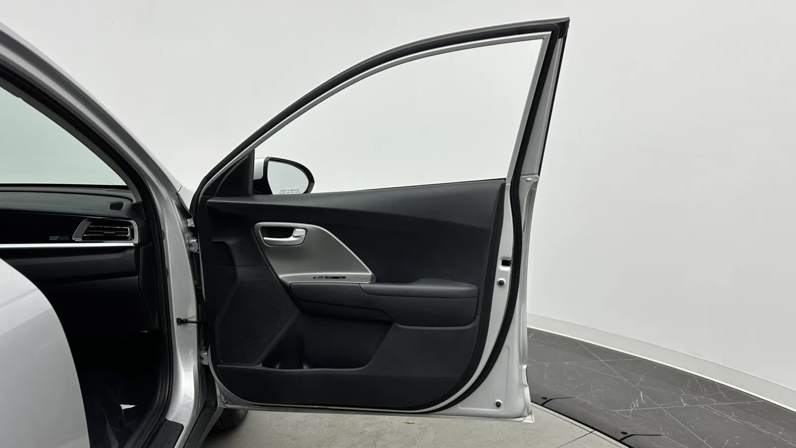 Kia Niro photo 30