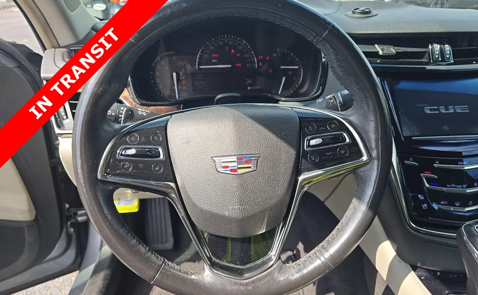 Cadillac CTS photo 6