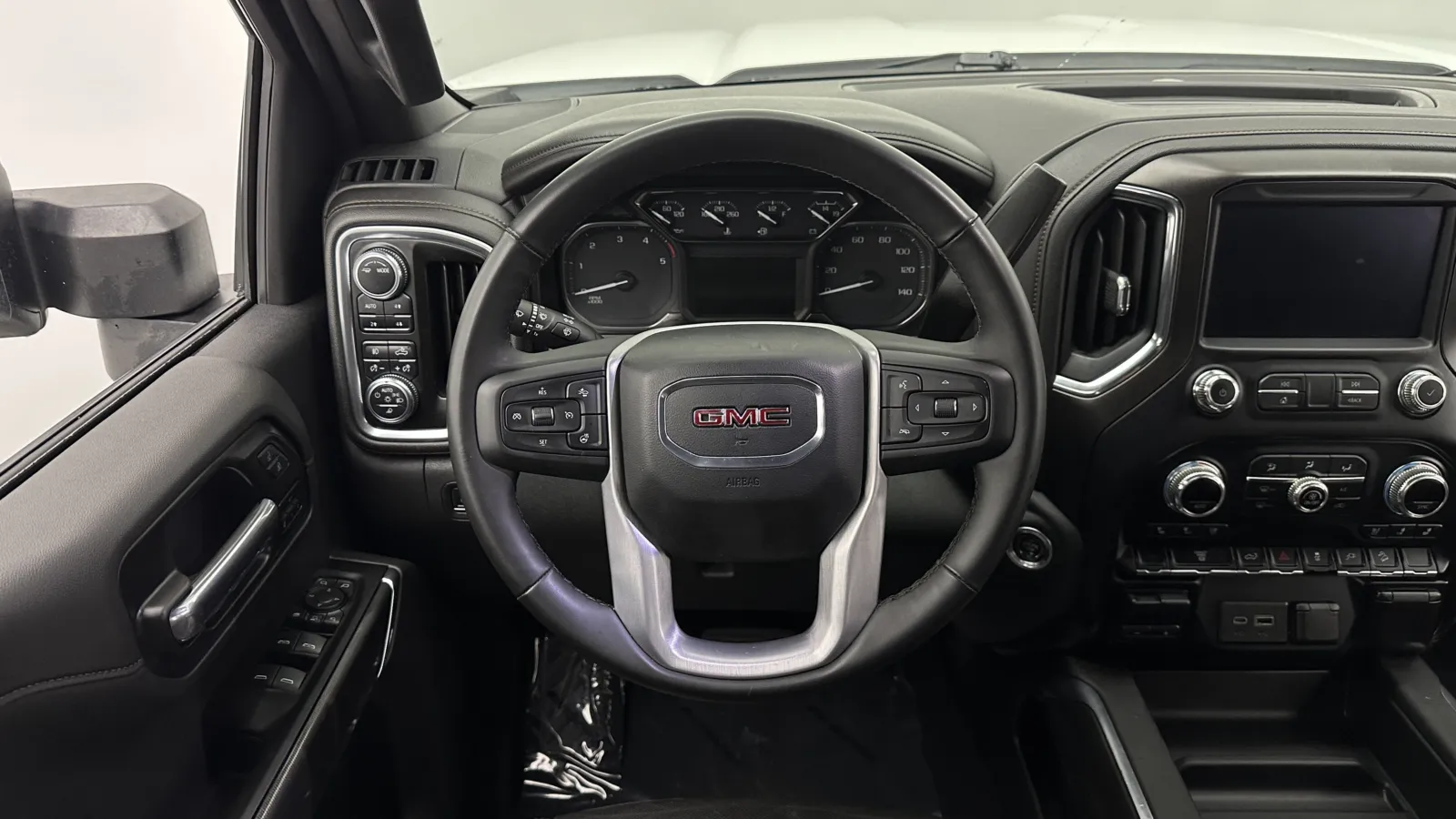 GMC Sierra photo 31