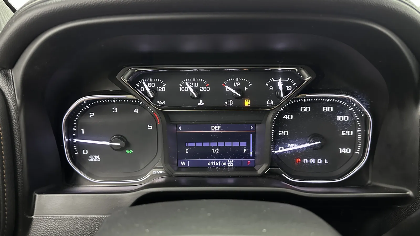 GMC Sierra photo 18