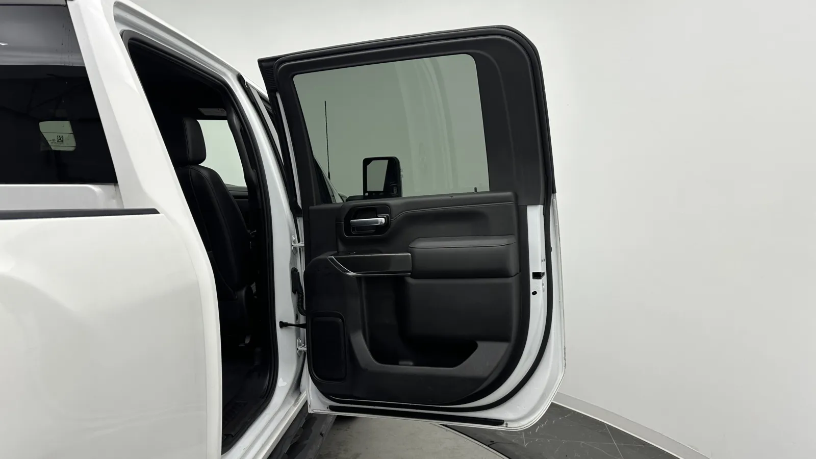 GMC Sierra photo 29