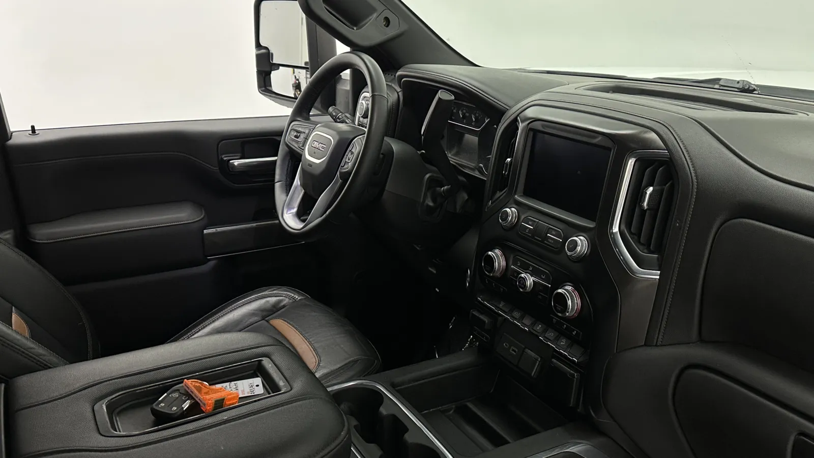 GMC Sierra photo 38
