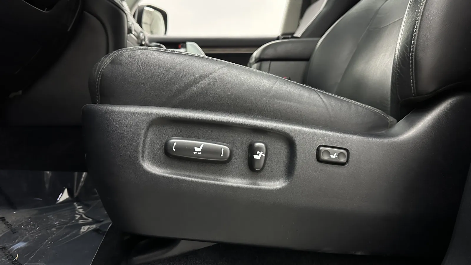 Toyota Land Cruiser photo 14