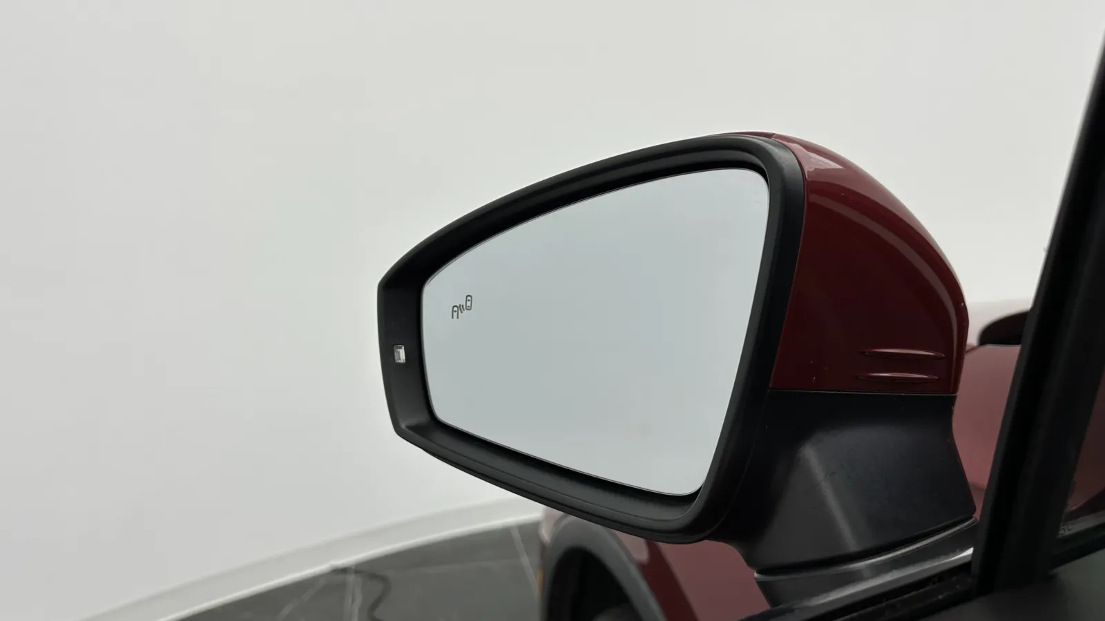 Volkswagen Tiguan photo 12