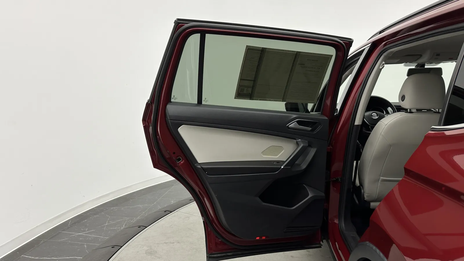 Volkswagen Tiguan photo 23