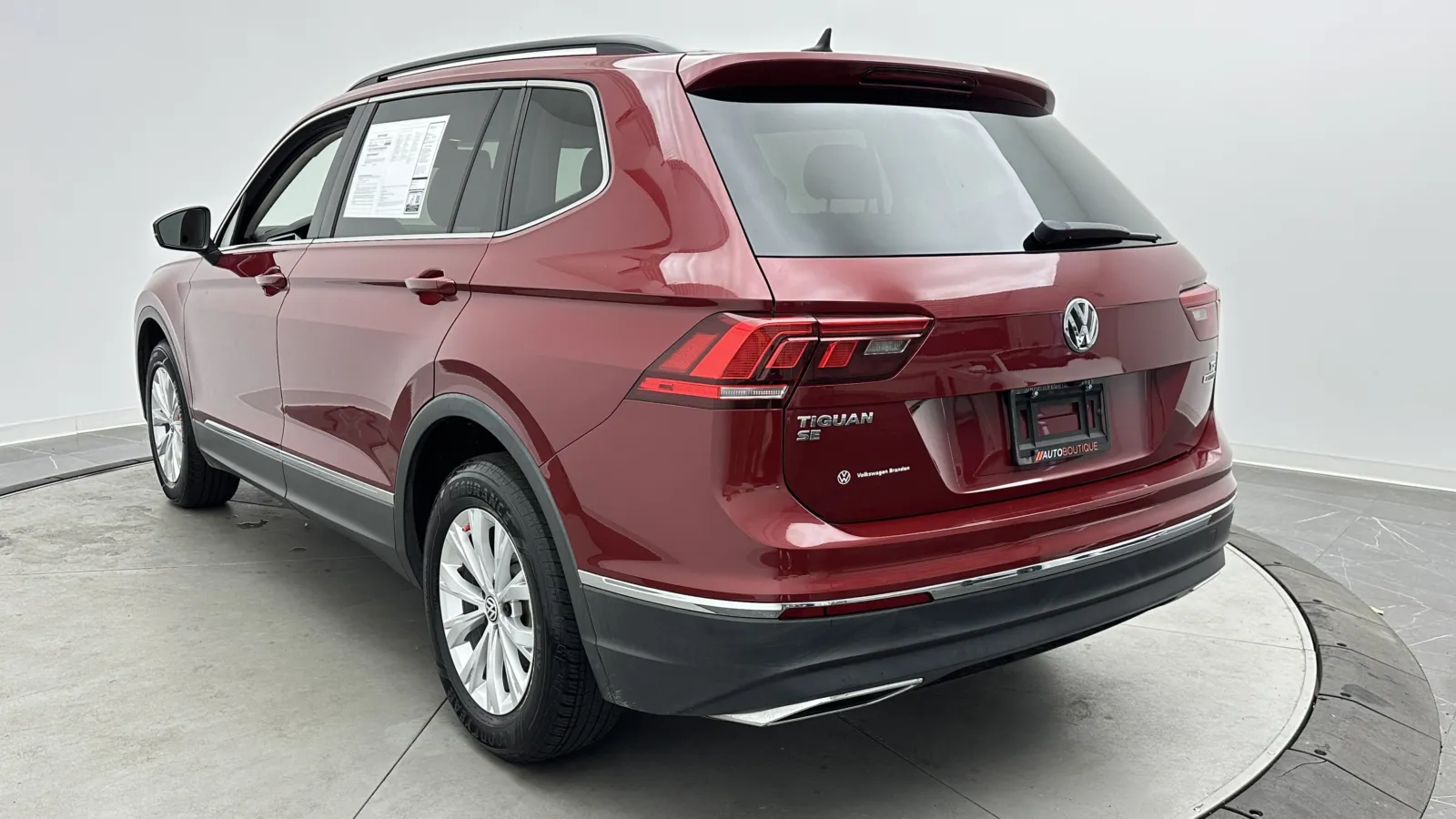 Volkswagen Tiguan photo 5
