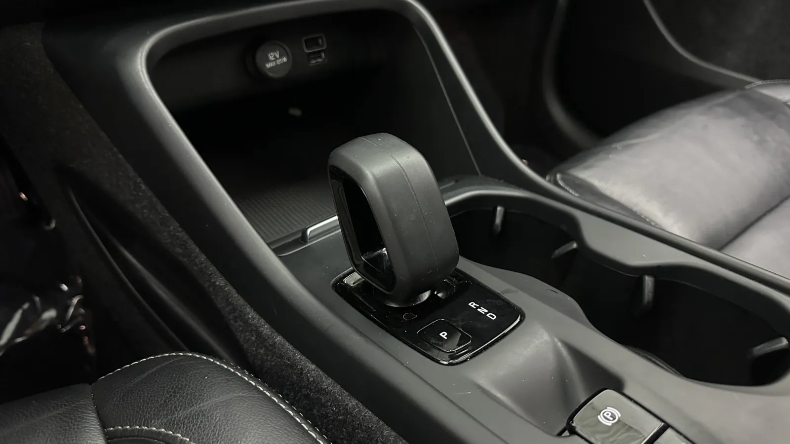 Volvo XC40 photo 16