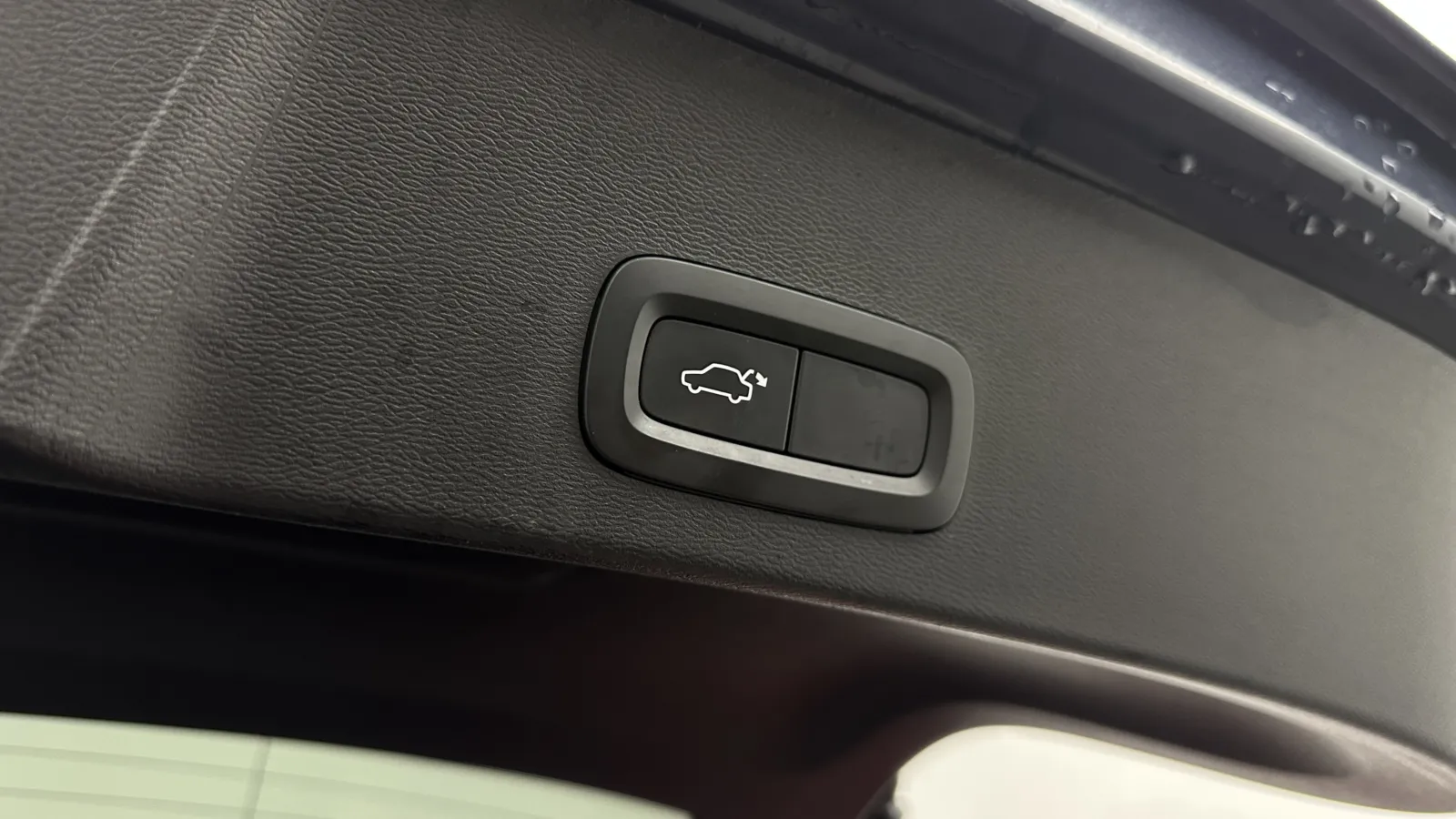 Volvo XC40 photo 26