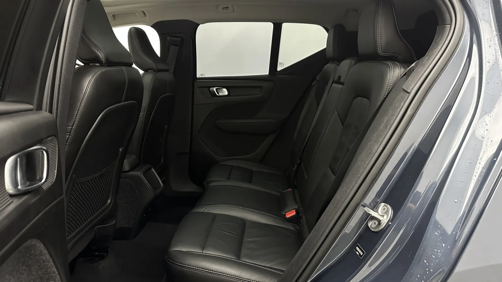 Volvo XC40 photo 23