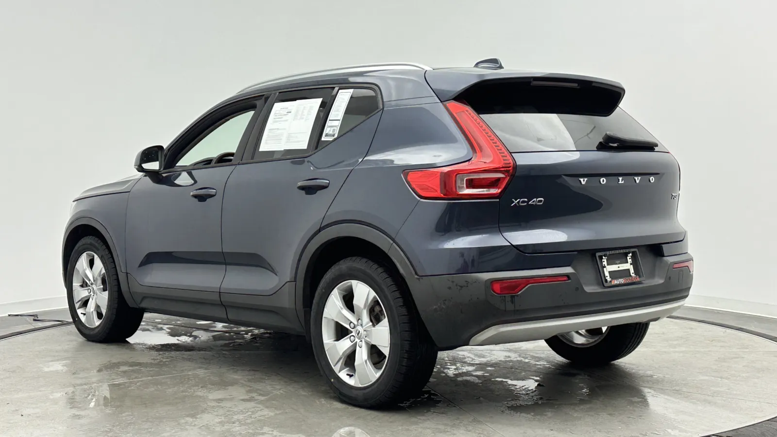 Volvo XC40 photo 6