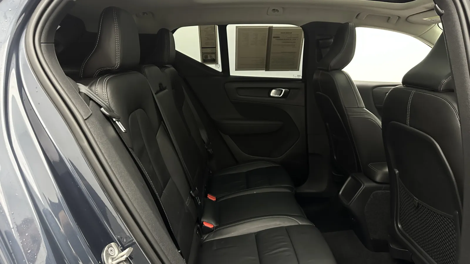 Volvo XC40 photo 28