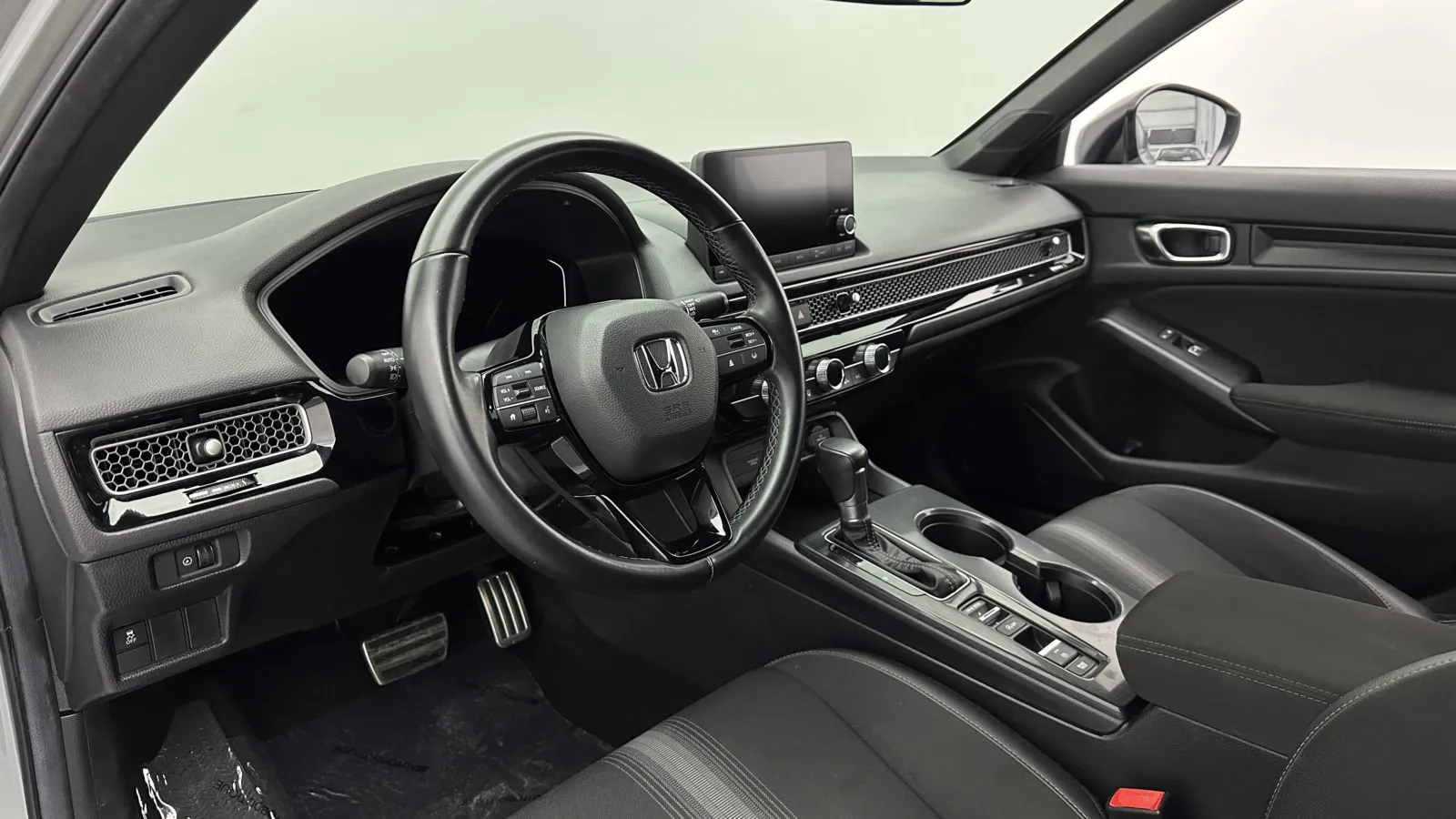 Honda Civic photo 10