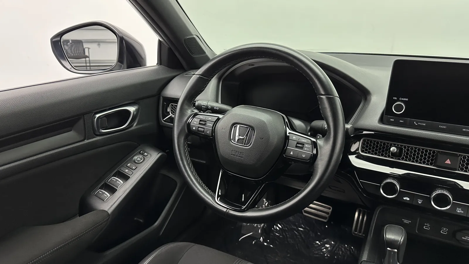 Honda Civic photo 28