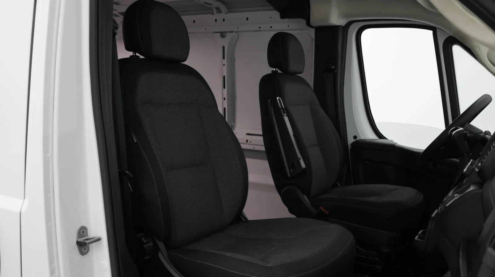 Ram Cargo Van photo 34