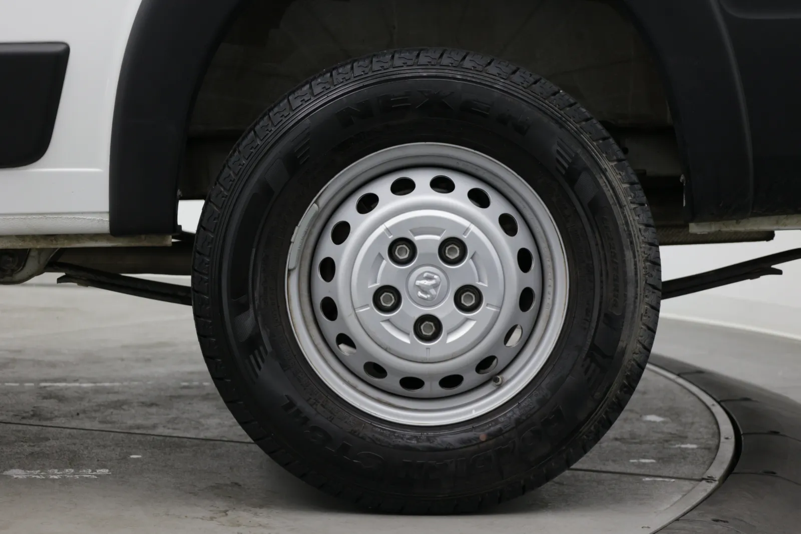 Ram Cargo Van photo 10
