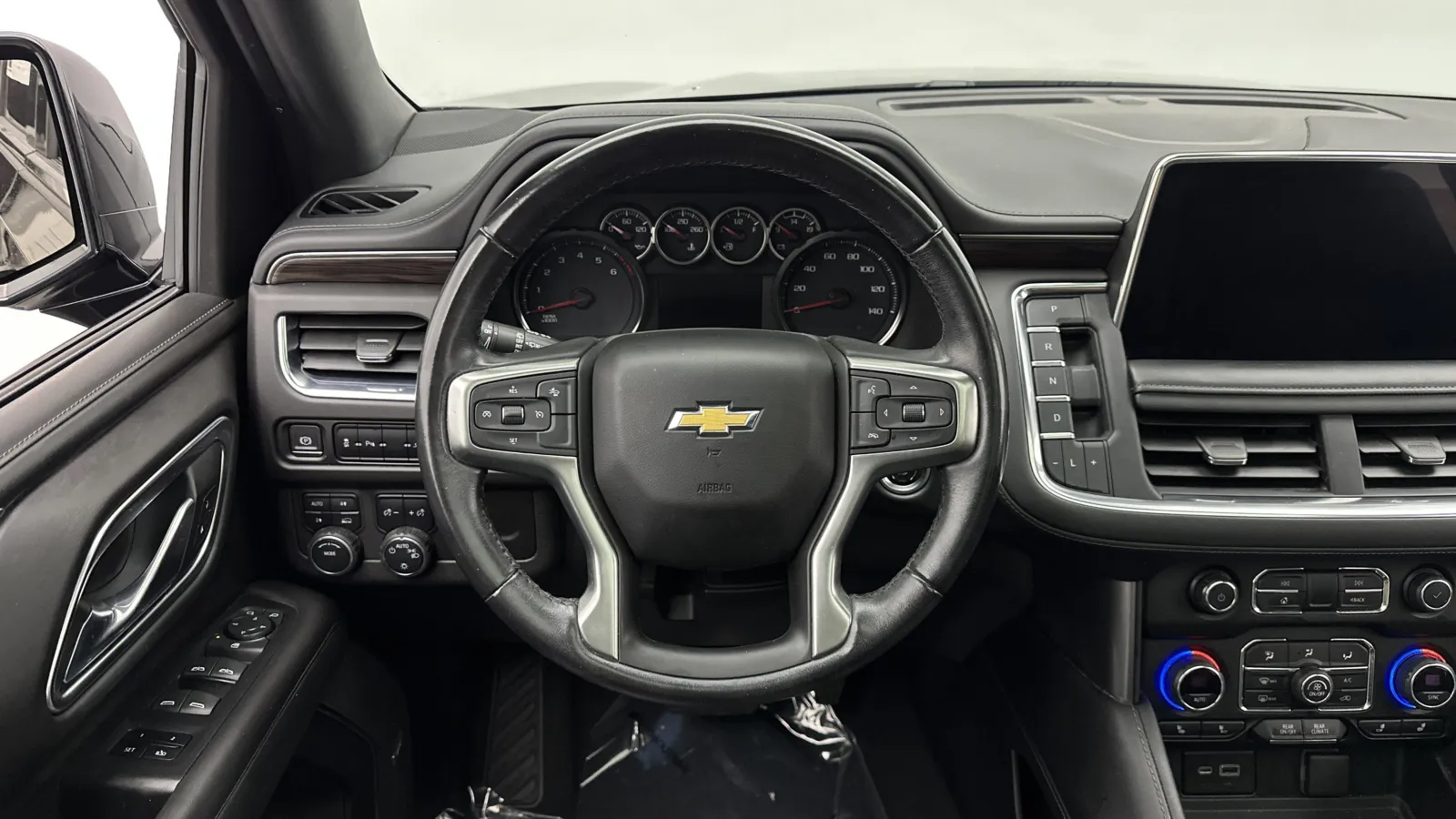 Chevrolet Tahoe photo 31