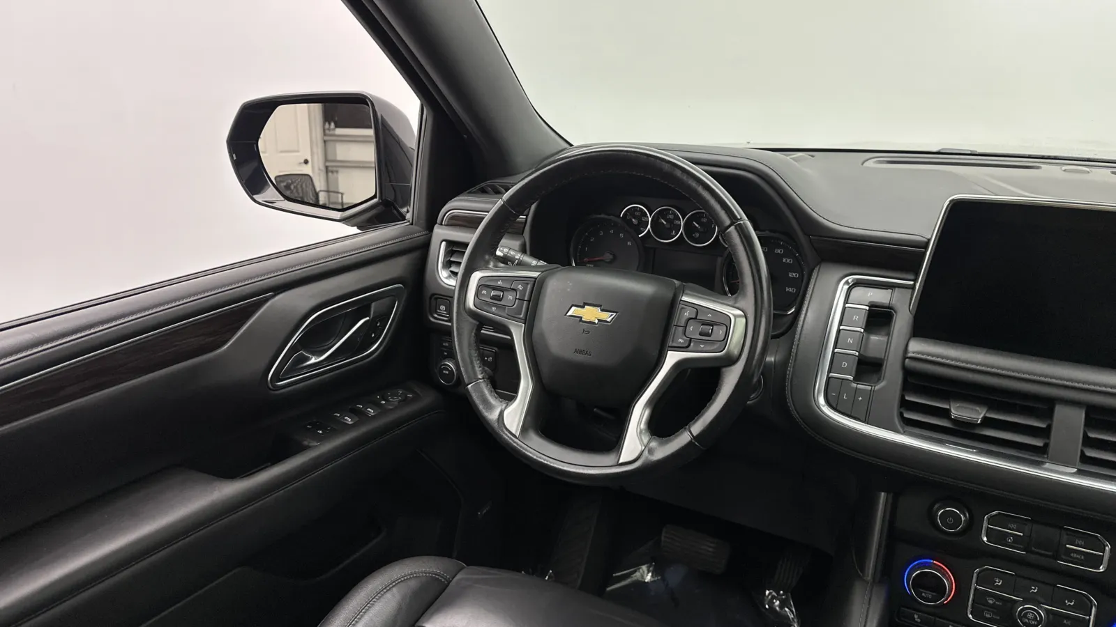 Chevrolet Tahoe photo 32