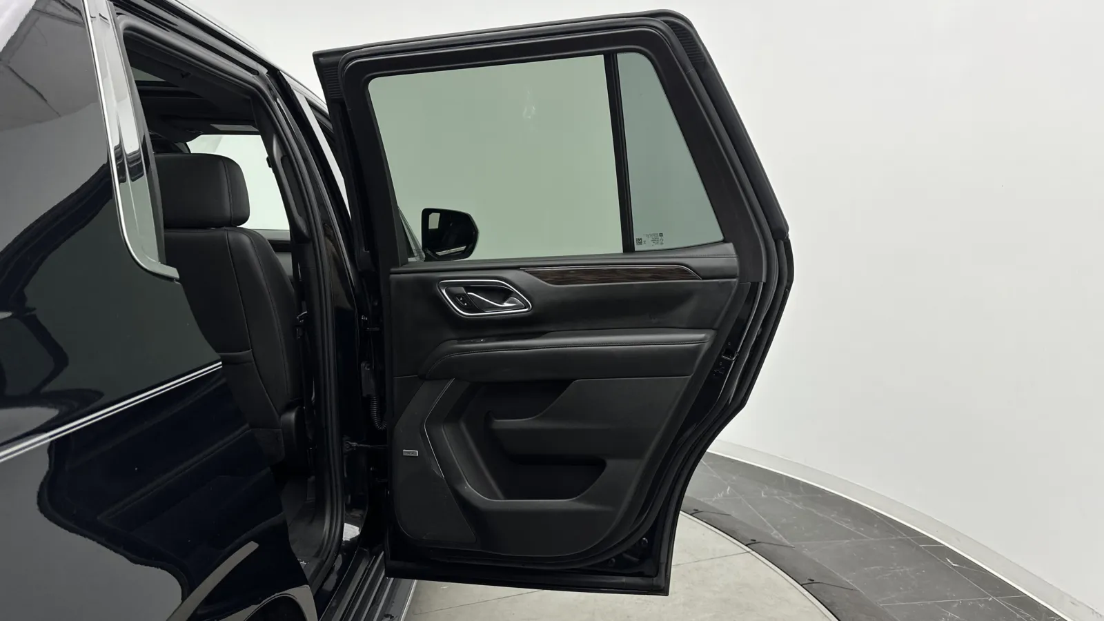 Chevrolet Tahoe photo 29