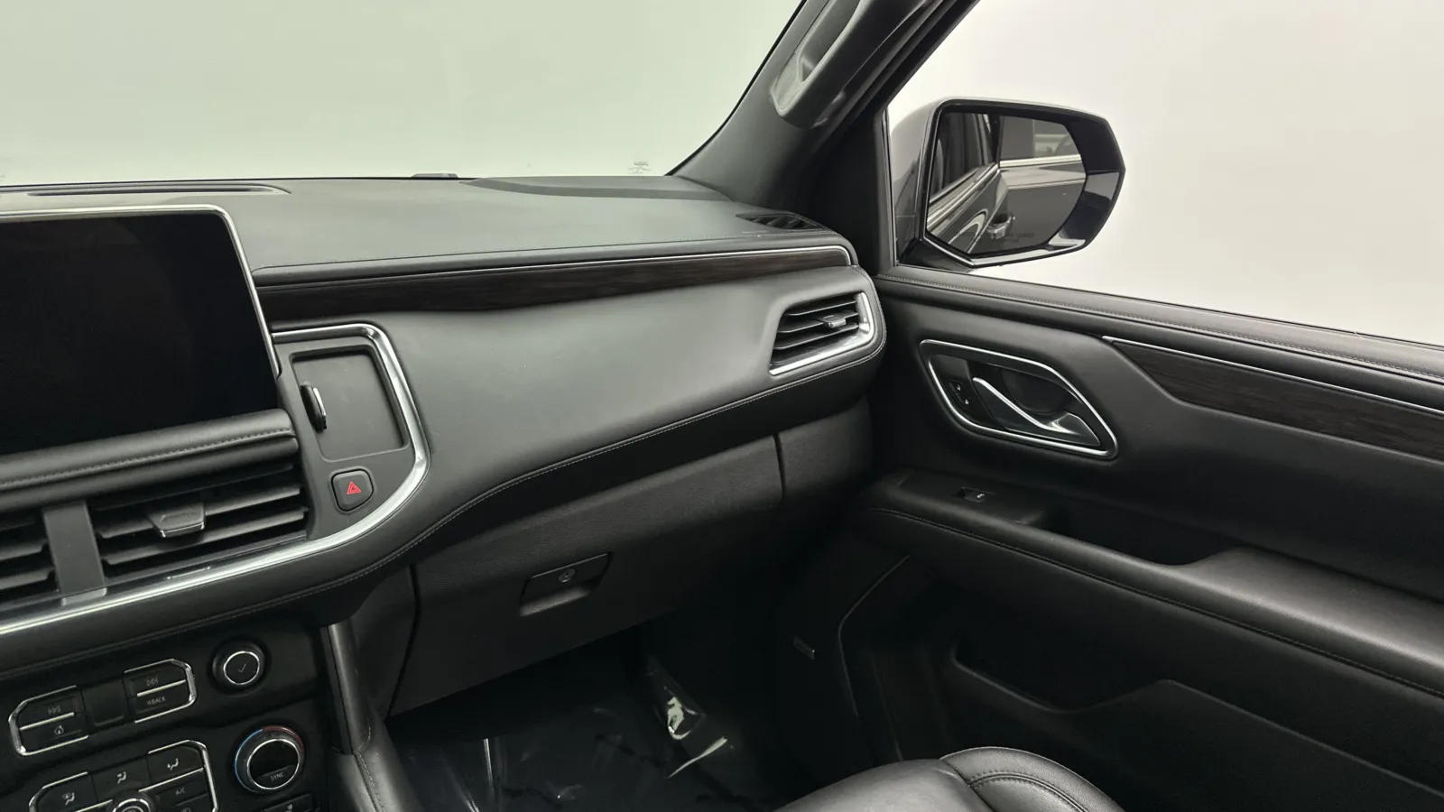Chevrolet Tahoe photo 34