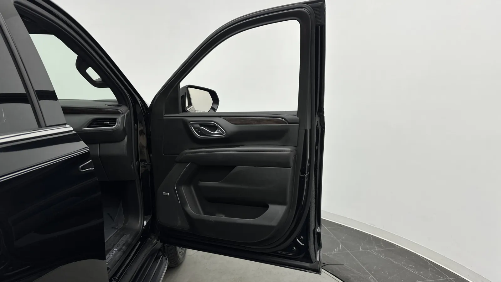 Chevrolet Tahoe photo 35