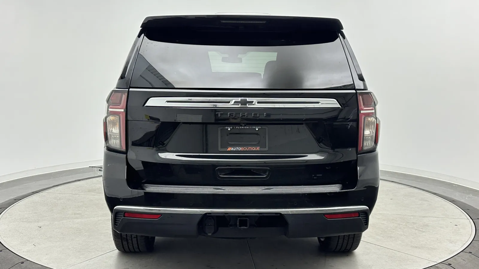 Chevrolet Tahoe photo 6