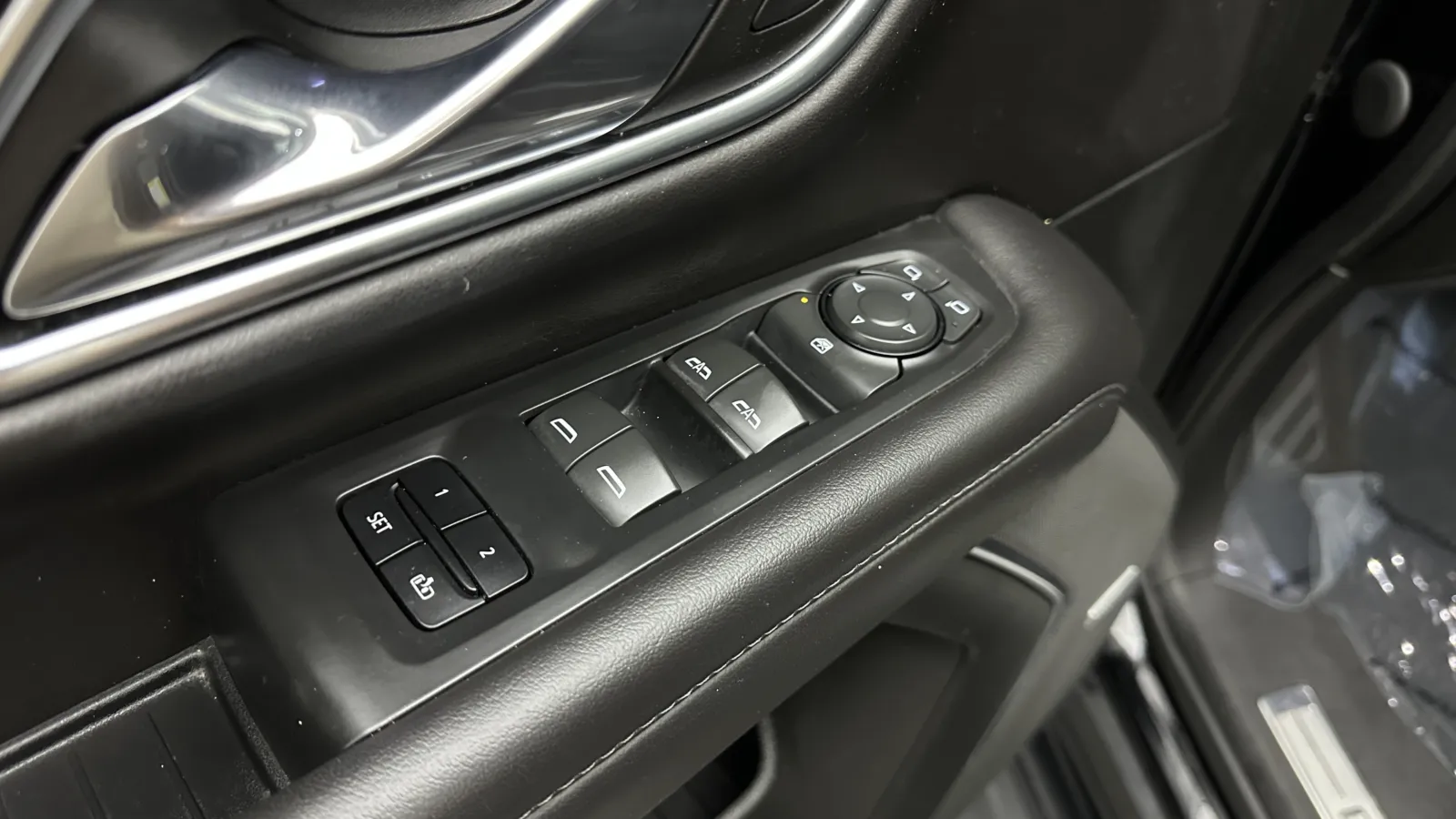 Chevrolet Tahoe photo 13