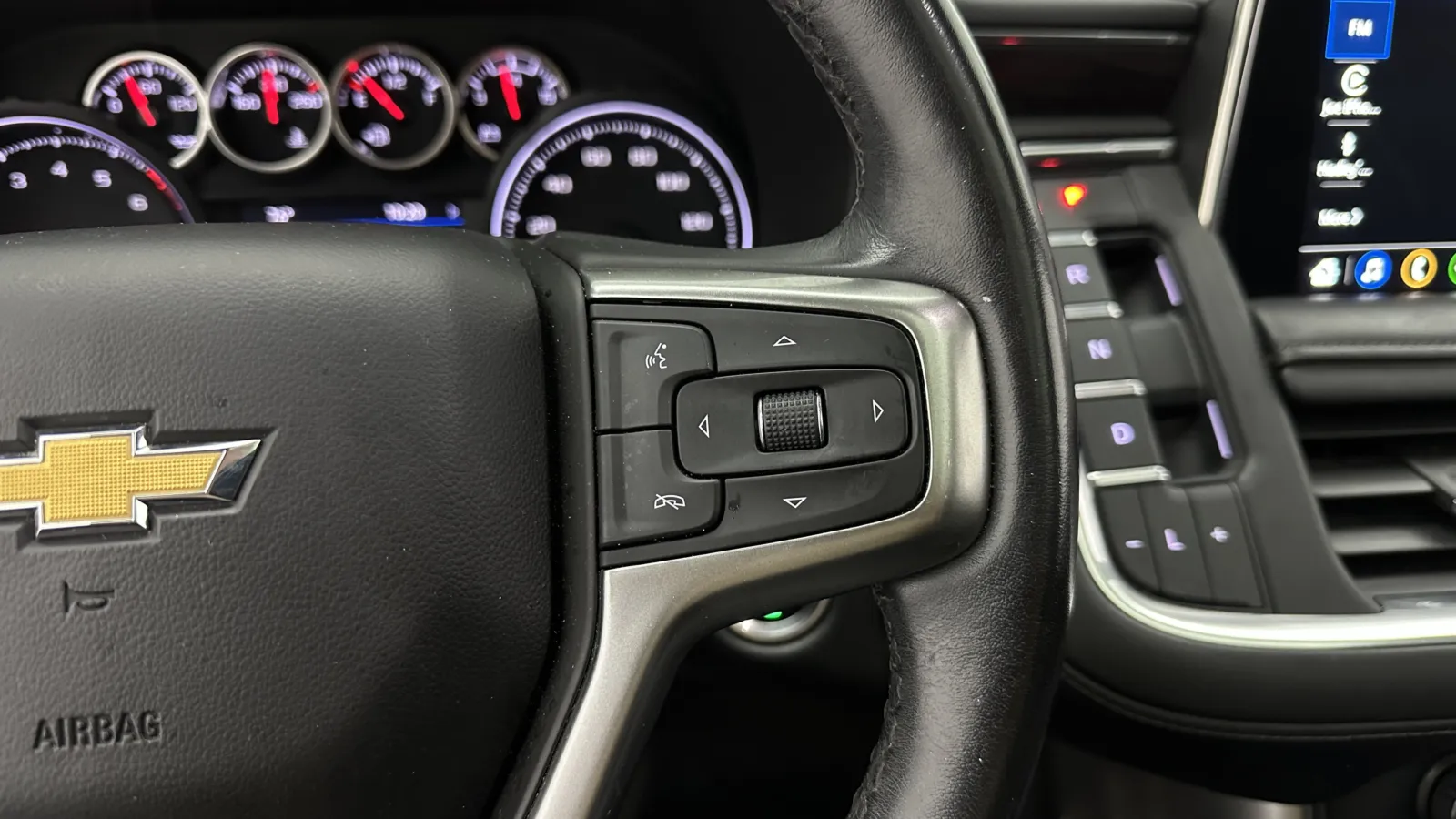 Chevrolet Tahoe photo 19