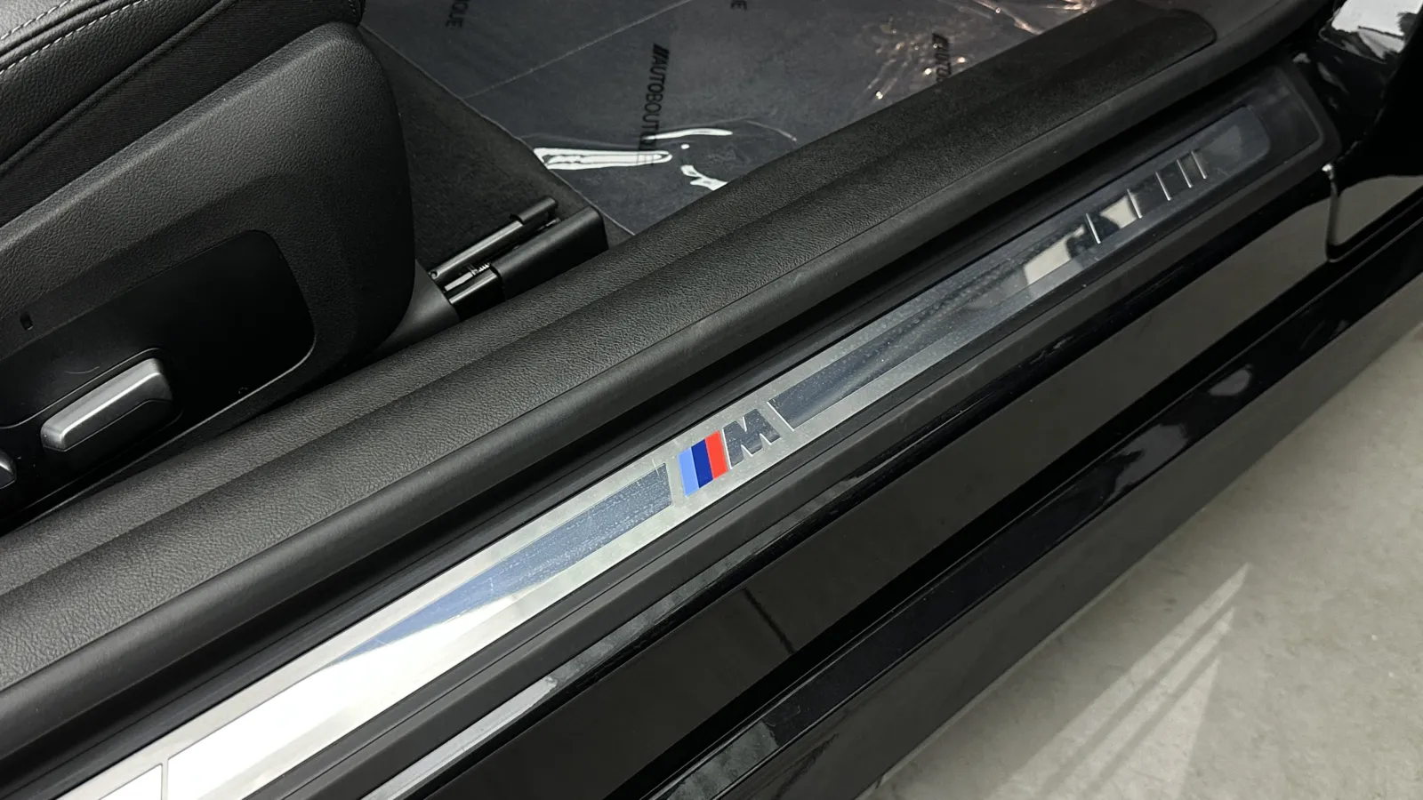 BMW 4 Series photo 38