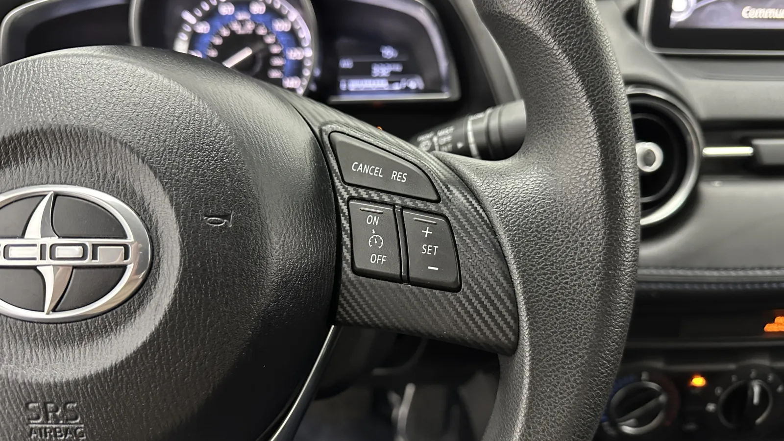 Scion iA photo 19