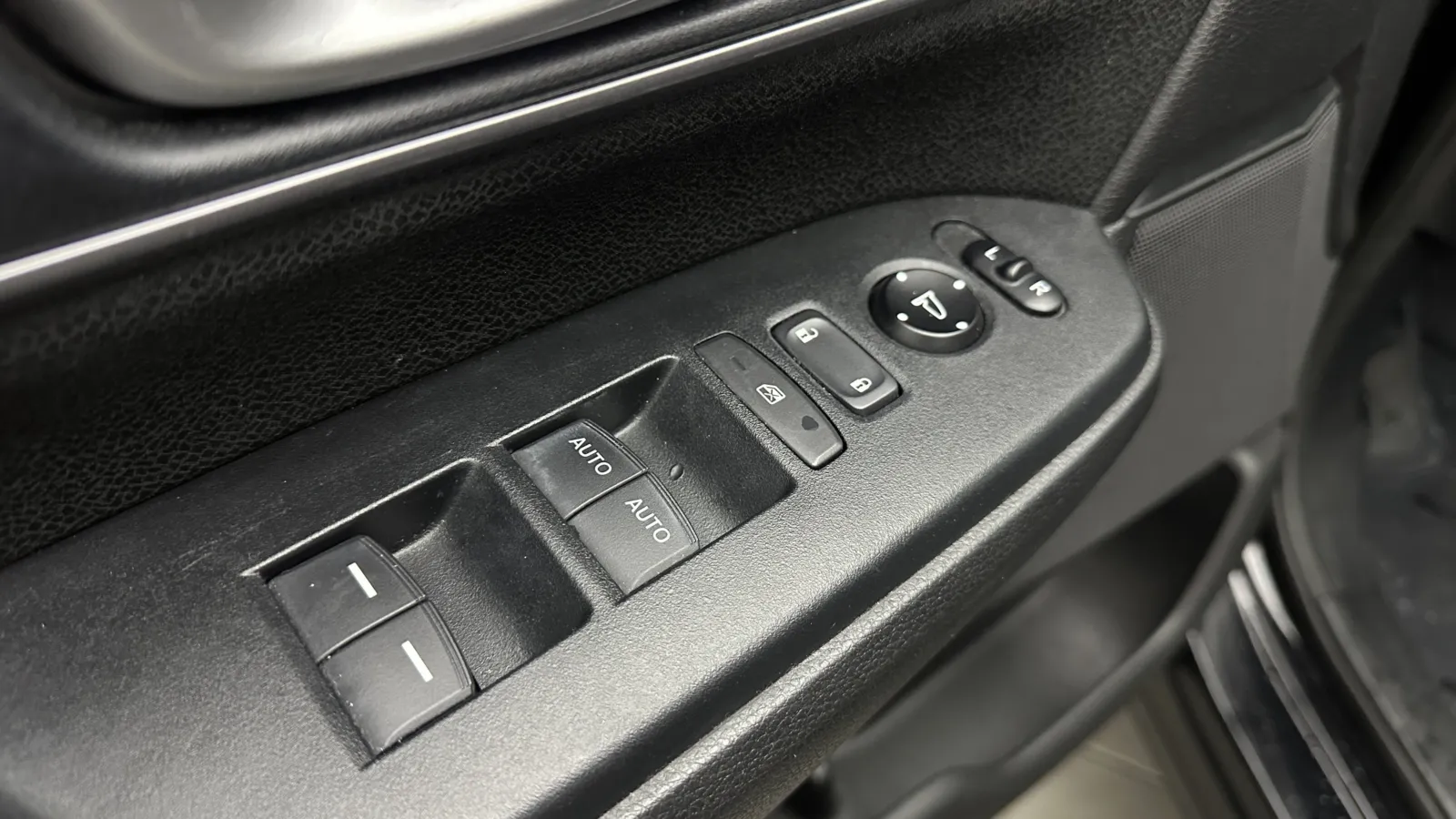 Honda CR-V photo 12