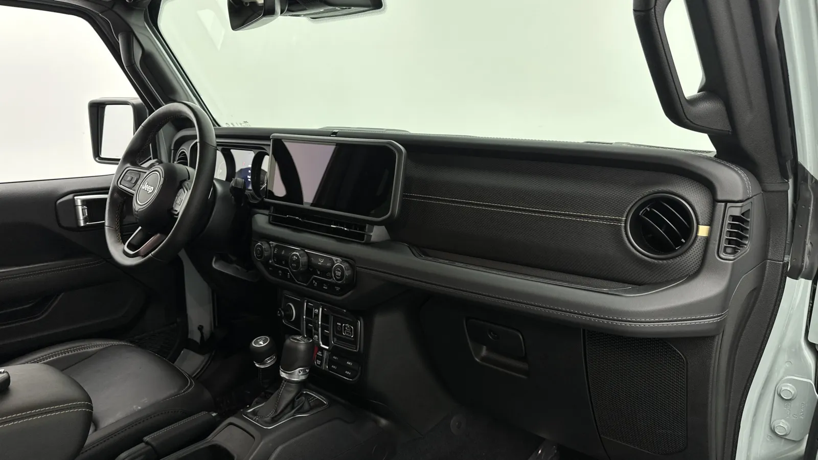 Jeep Wrangler photo 45