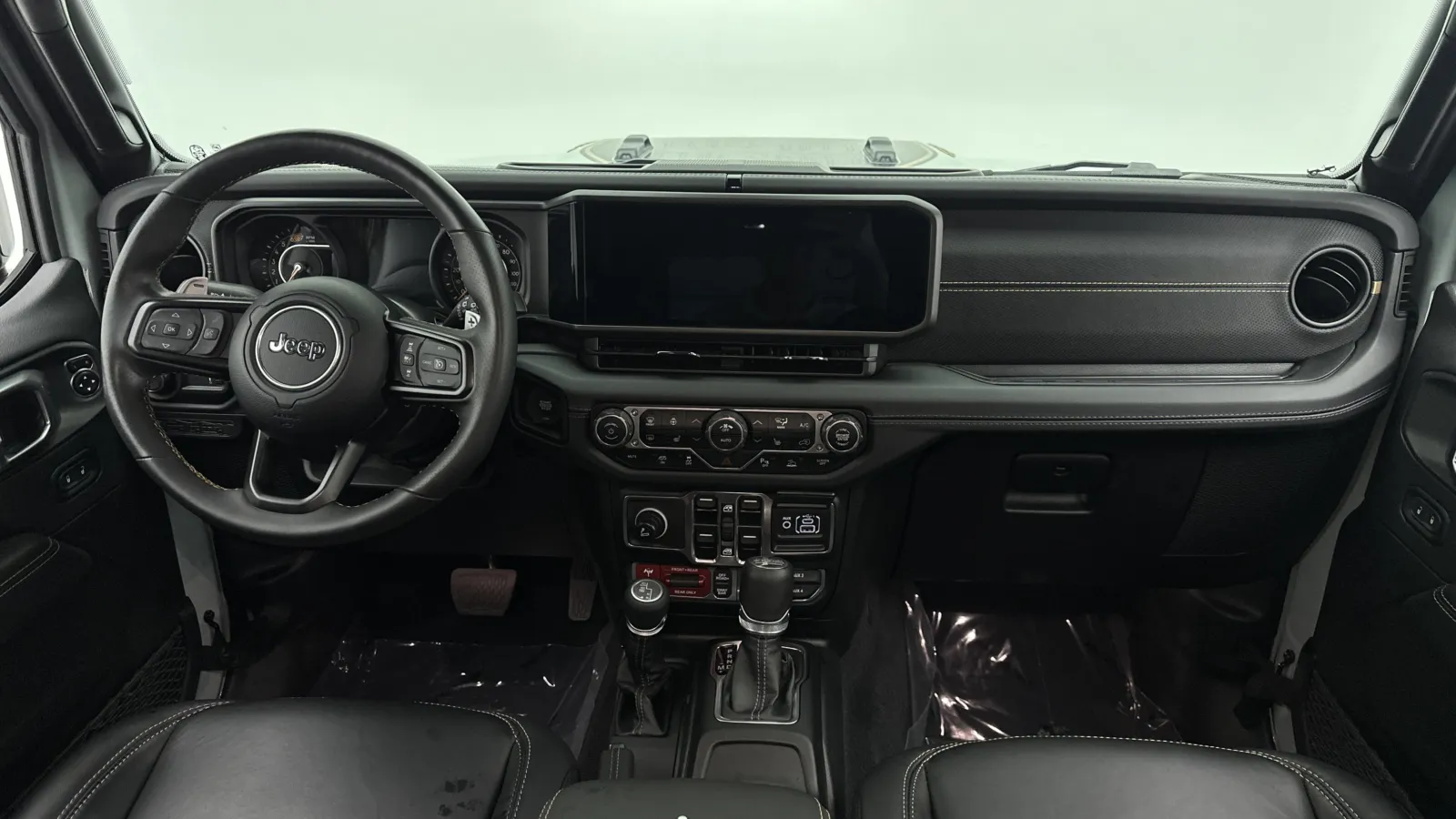 Jeep Wrangler photo 40