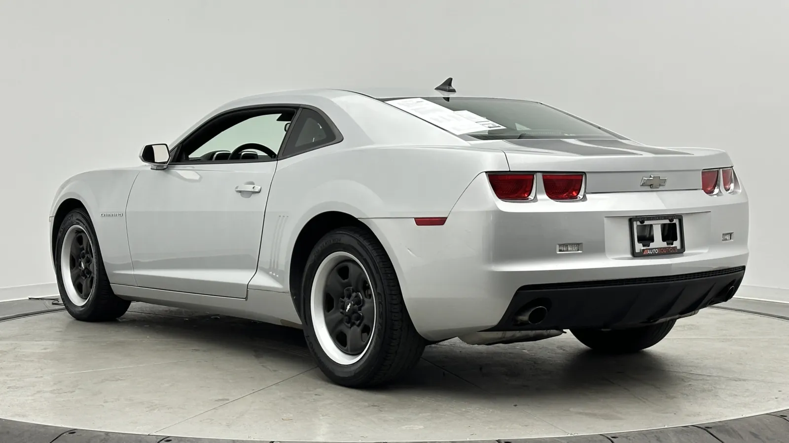 Chevrolet Camaro photo 4