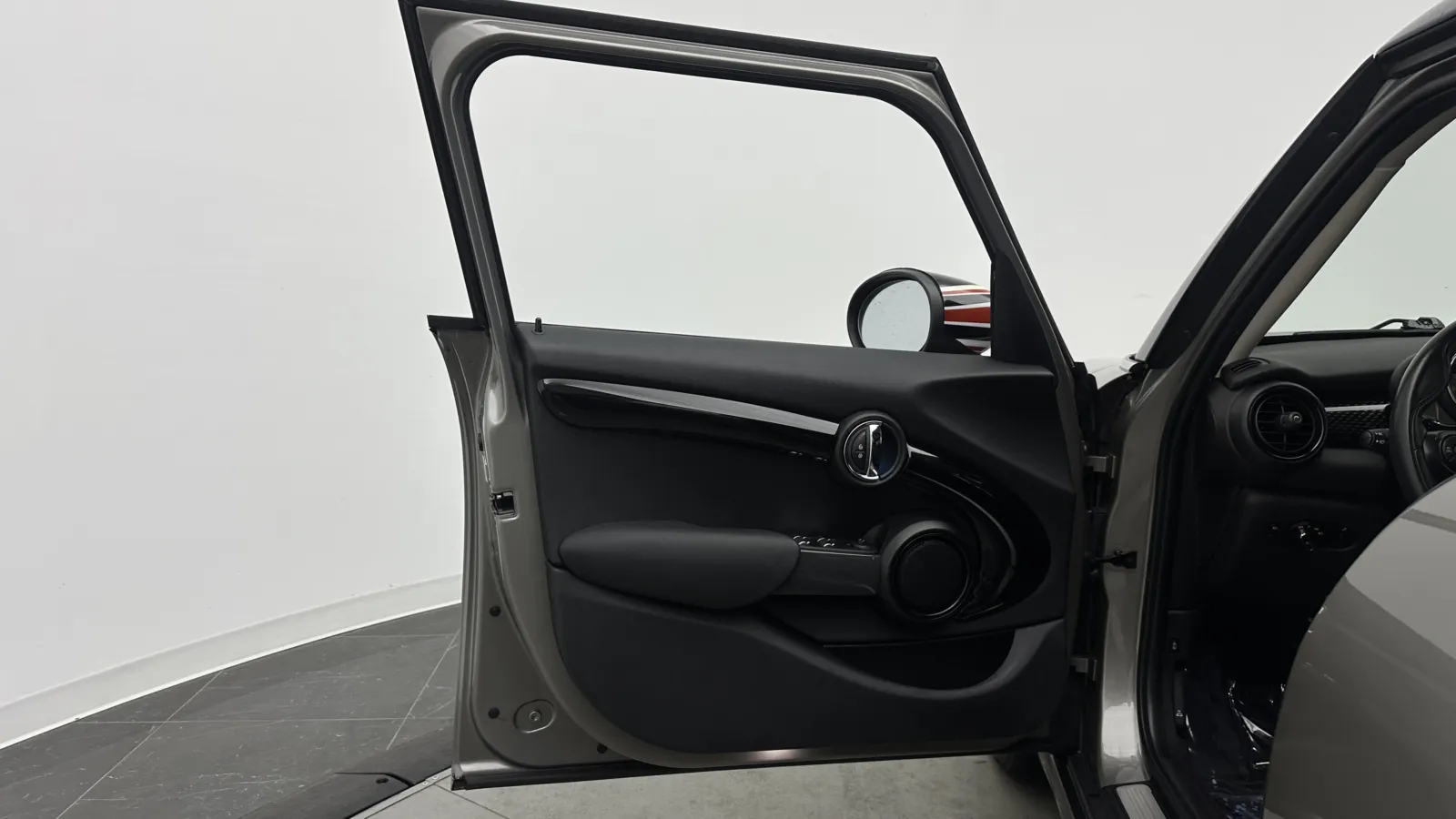 Mini Hardtop photo 11