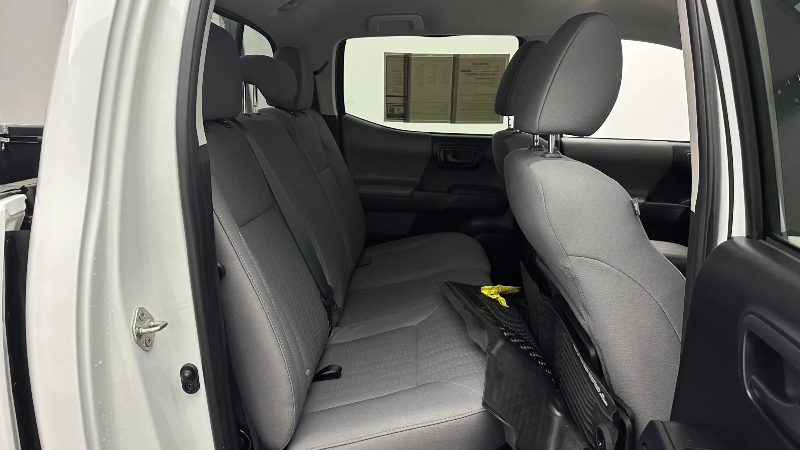 Toyota Tacoma photo 29