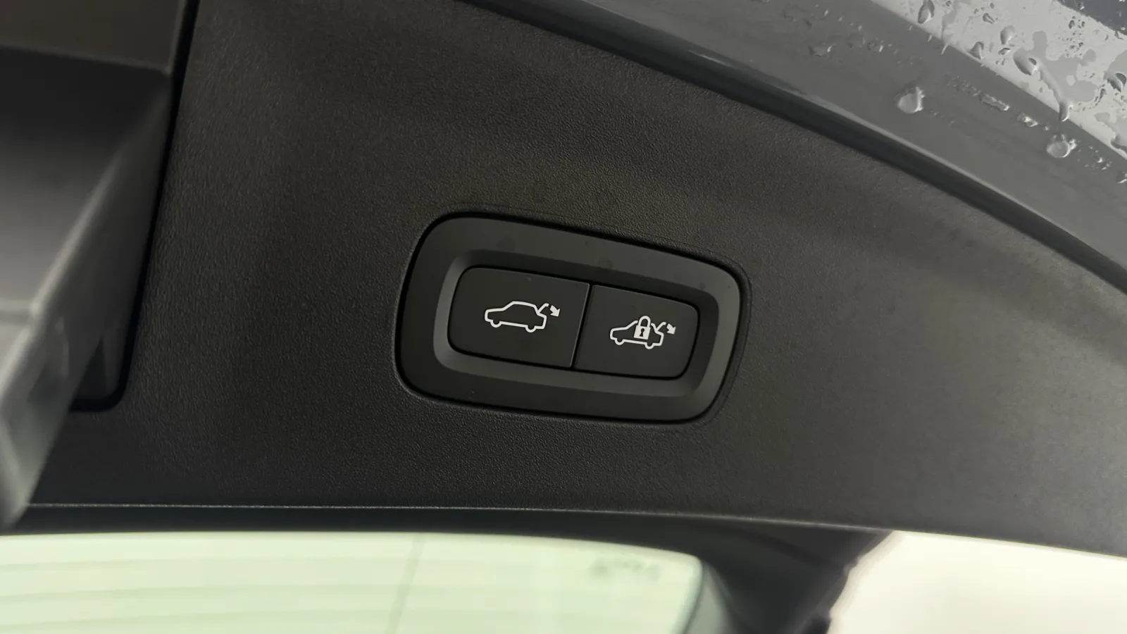 Polestar 2 photo 26