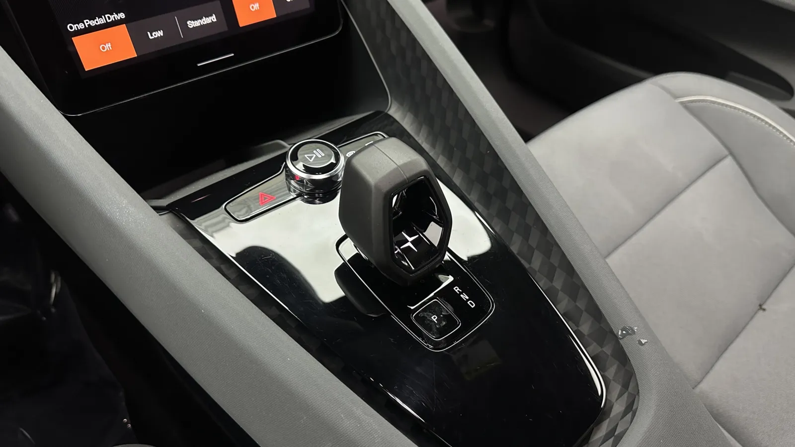 Polestar 2 photo 16