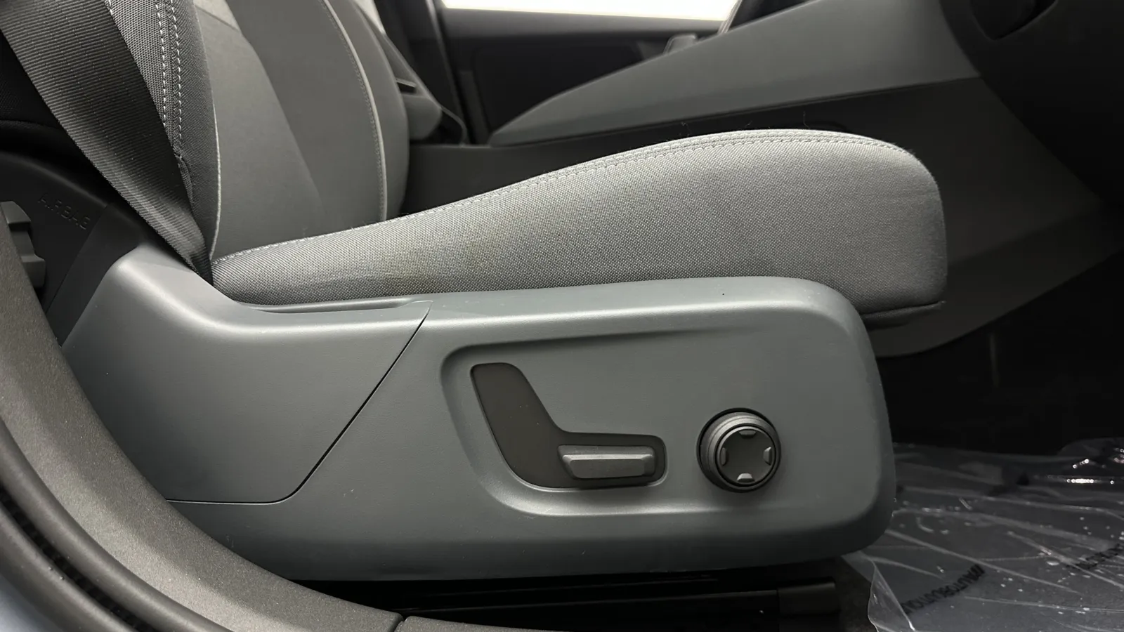 Polestar 2 photo 36