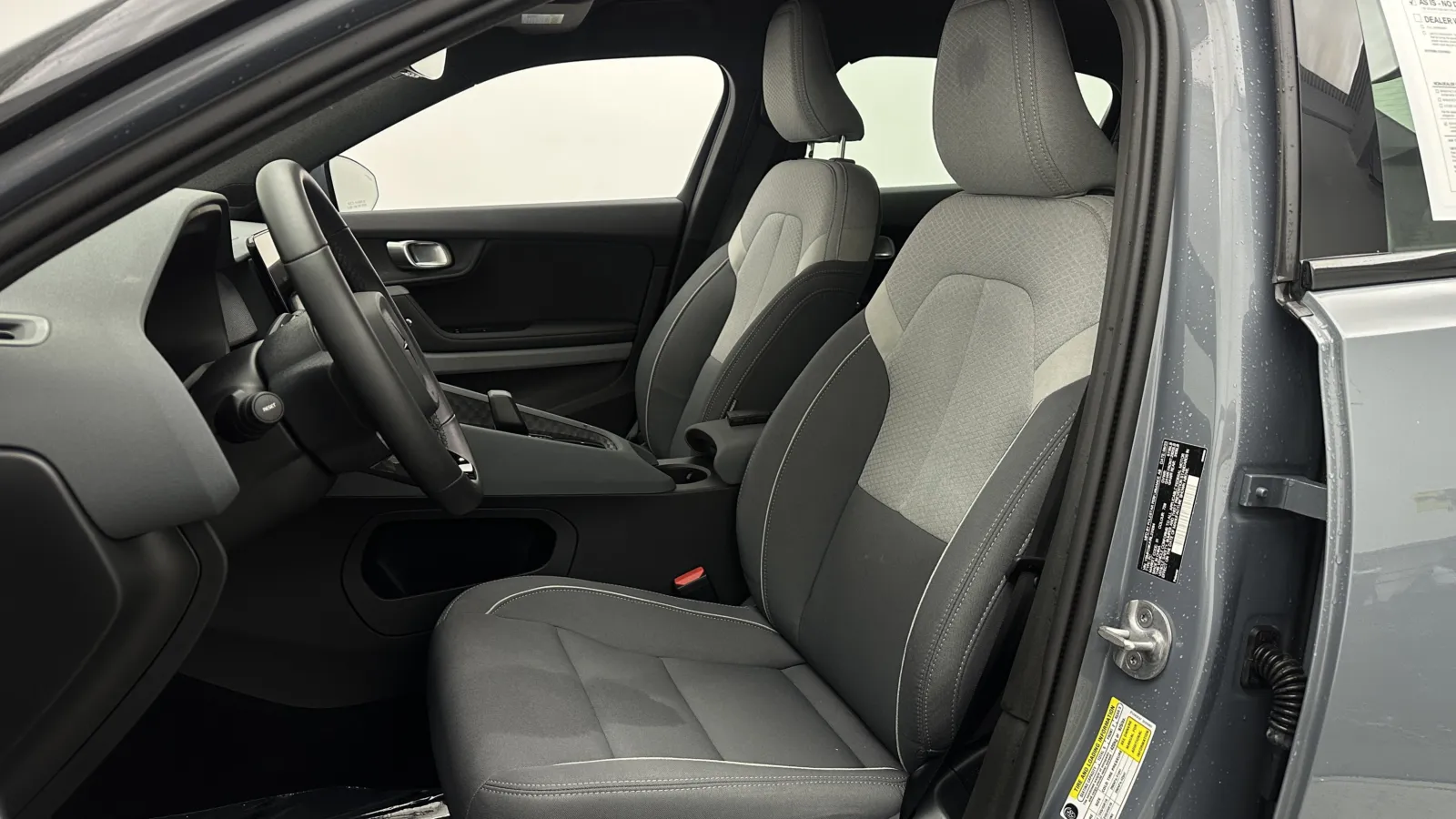 Polestar 2 photo 15