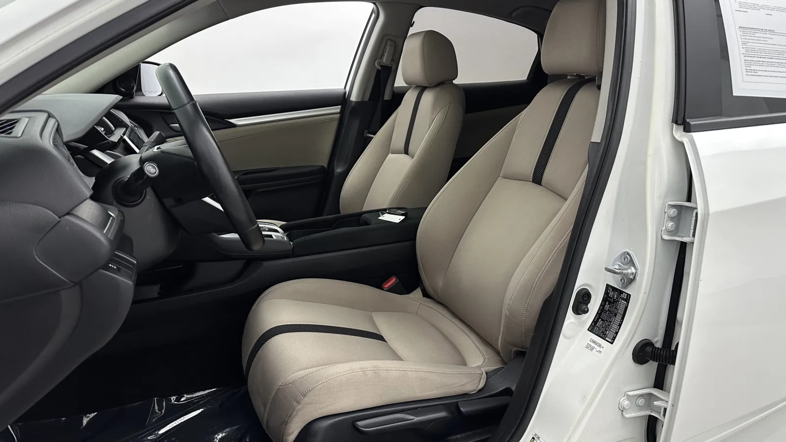 Honda Civic photo 12