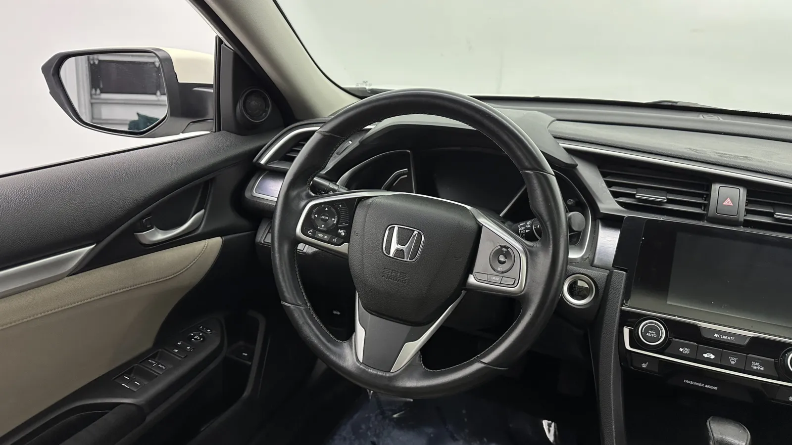 Honda Civic photo 25