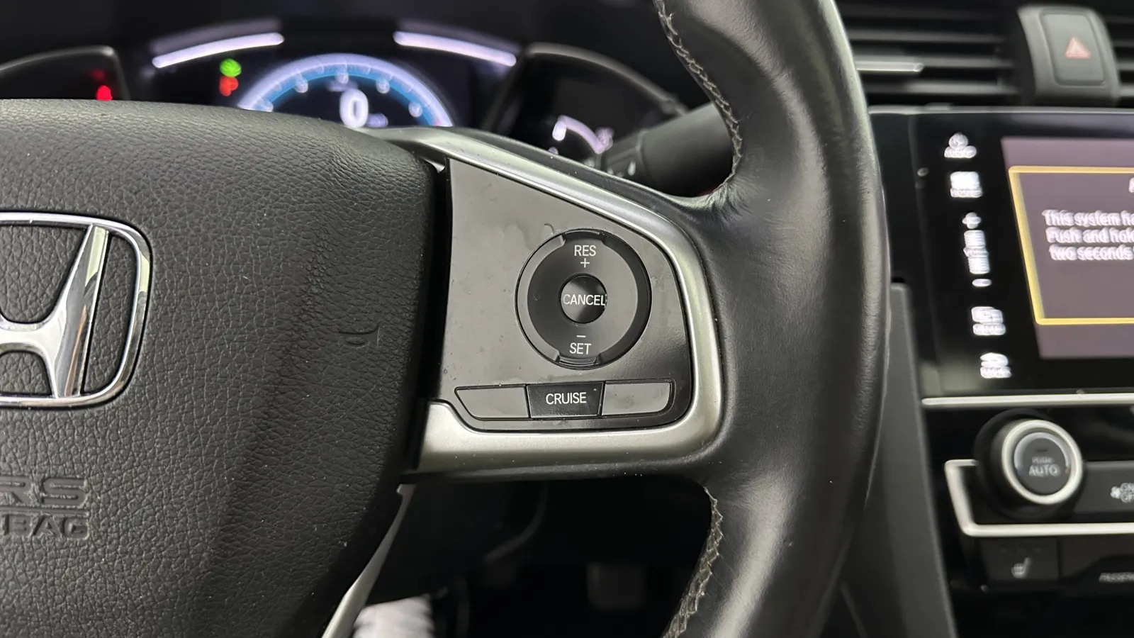 Honda Civic photo 17