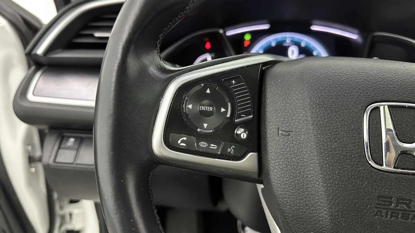 Honda Civic photo 16