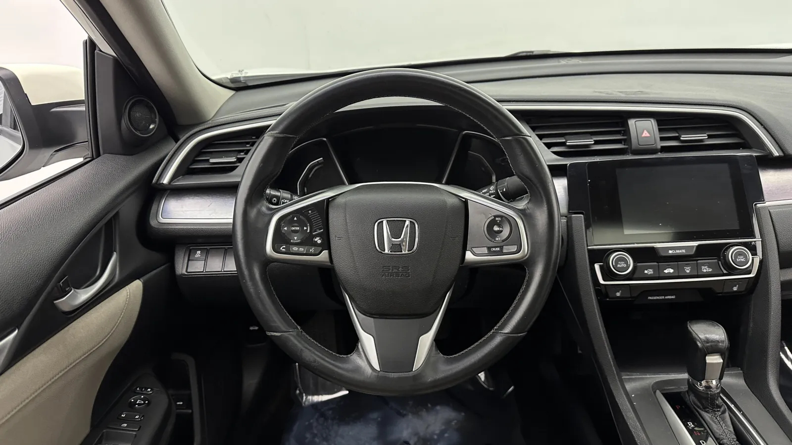 Honda Civic photo 24