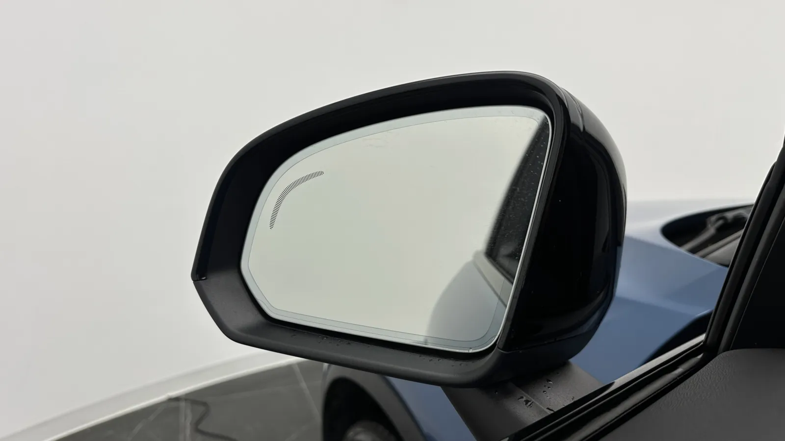 Volvo C40 photo 15