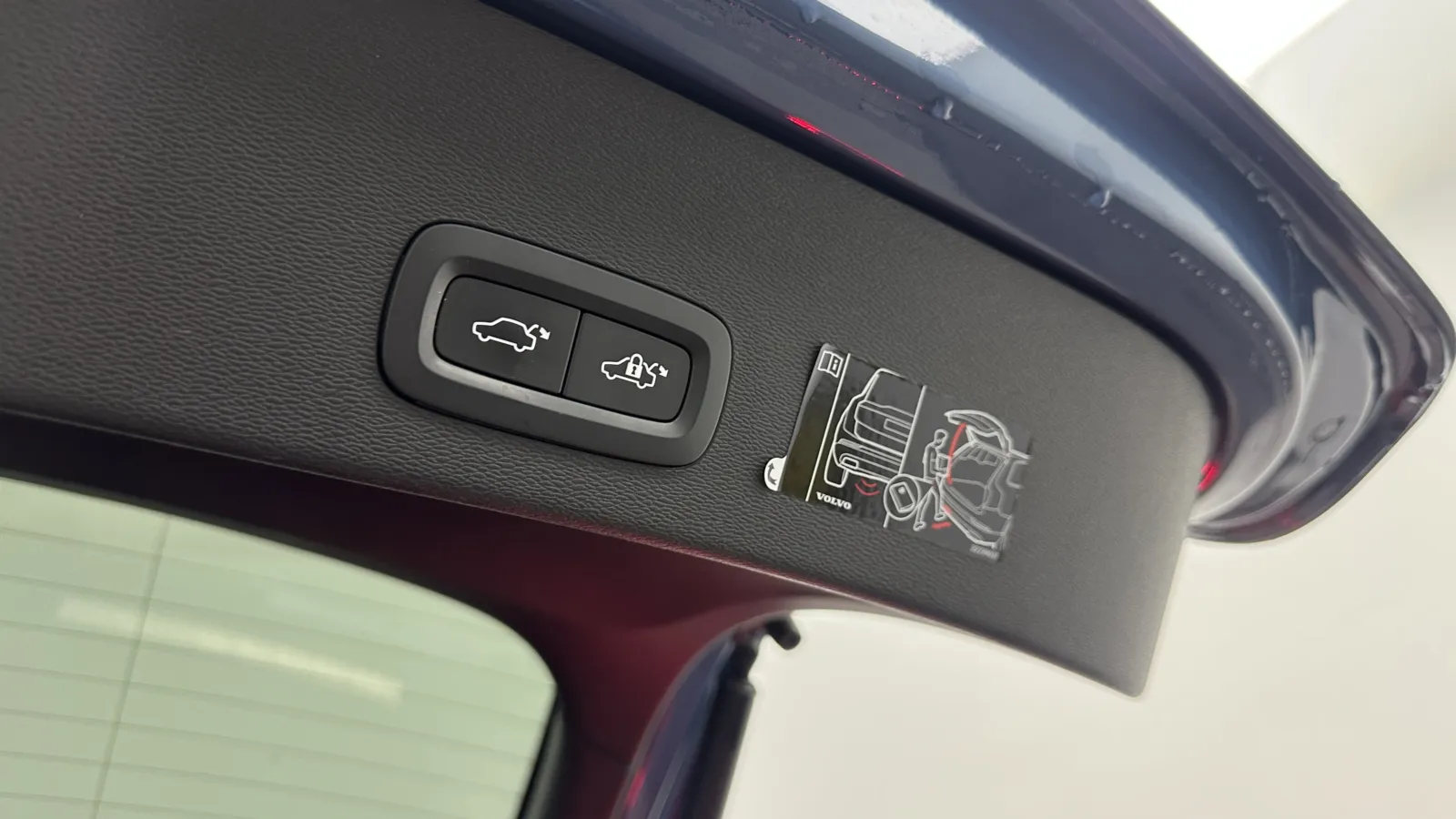 Volvo C40 photo 27